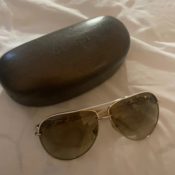 Accessories | Gucci Sunglasses Almost Brand New Looking 